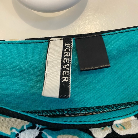 Colorblock and floral dress, size M - Picture 4 of 4